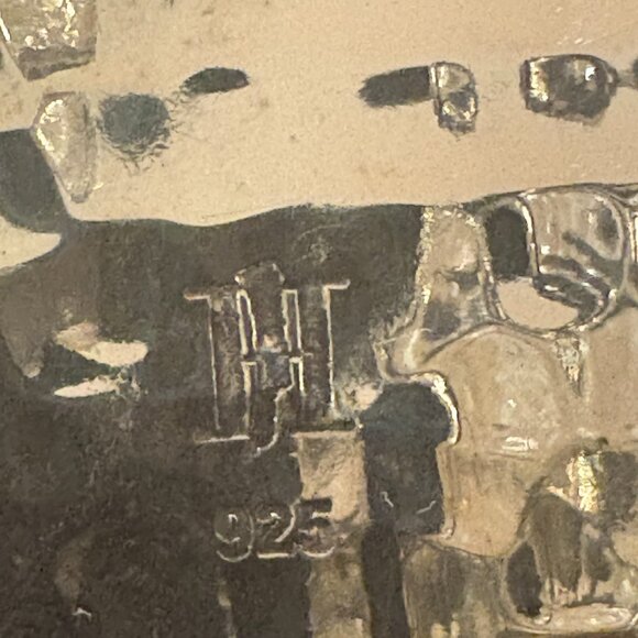 John Hardy Dot Collection Elongated Contour Sterling Silver Cuff - Picture 4 of 4